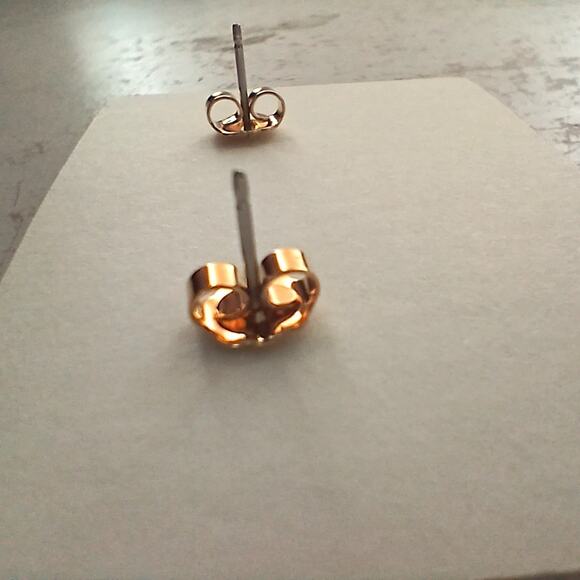 Avon Gold Tone Snowflake Necklace & Earrings Set with Clear Rhinestones Elegant - Picture 7 of 8